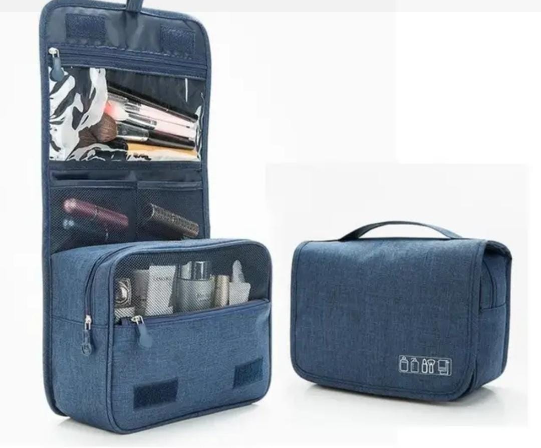 TRAVEL TOILETRY POUCH